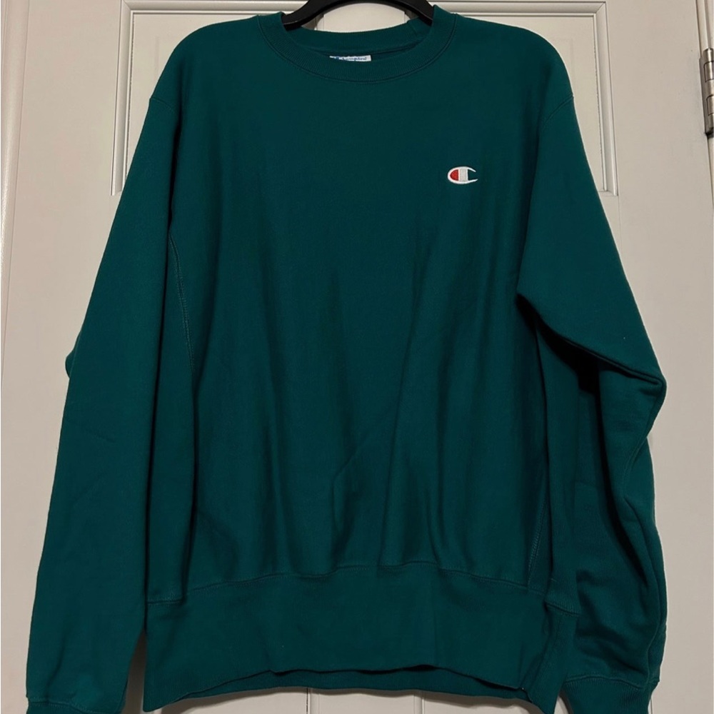 Men’s Champion Reverse Weave Crewneck Forest Green Size Medium